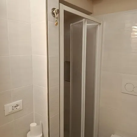 Apartman Paguro, Piccolo E Tranquillo