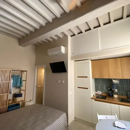 Apartman Paguro, Piccolo E Tranquillo