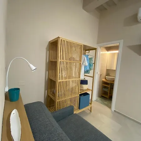 Paguro, Piccolo E Tranquillo * Giglio Porto